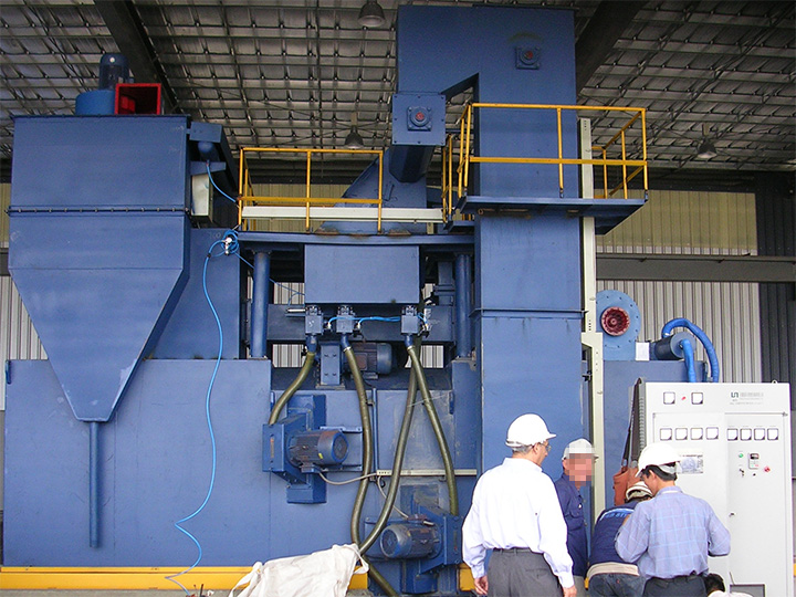 西安咸陽HPG2012型拋丸機(jī)